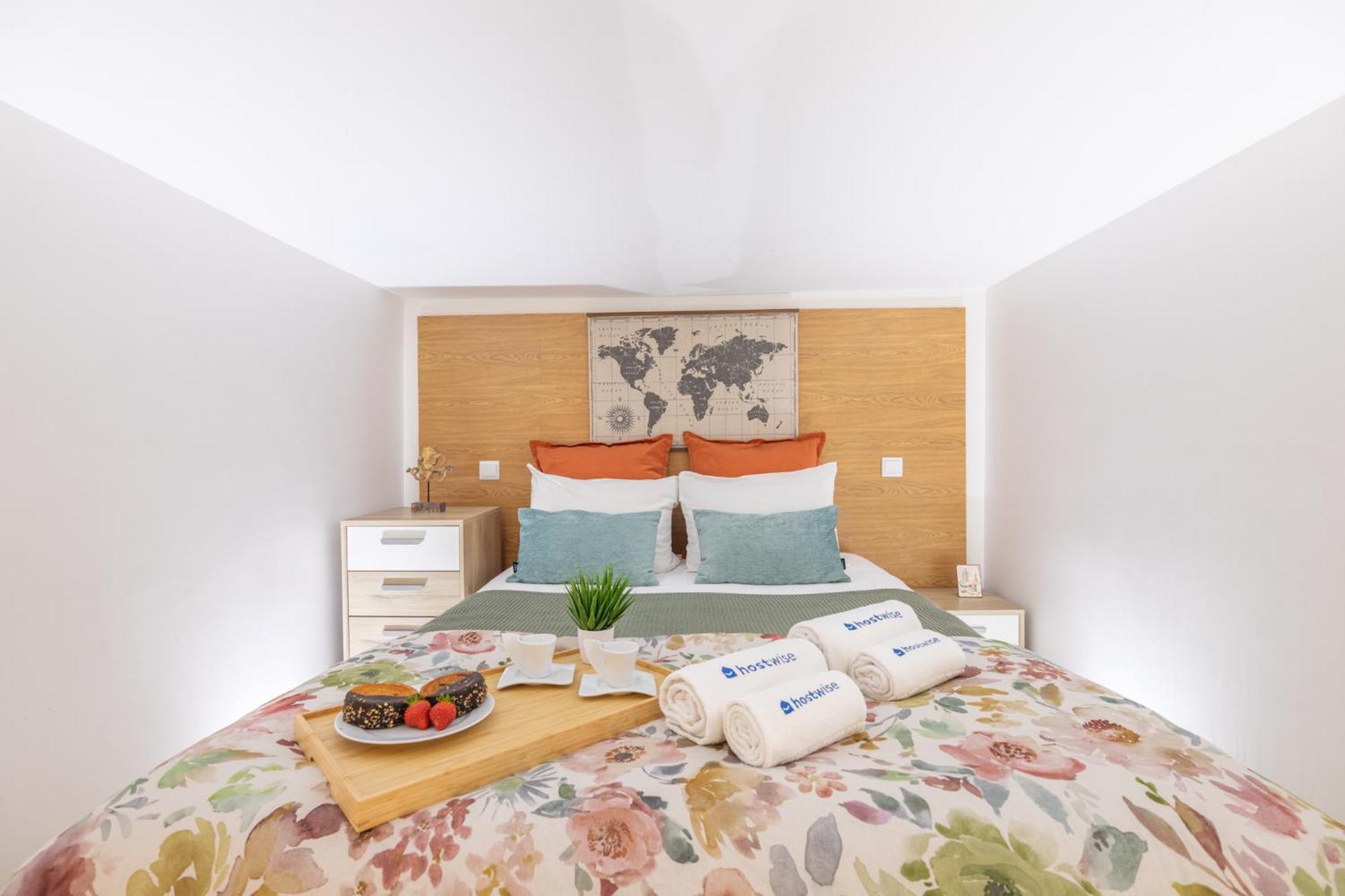 Apartament Deluxe Spacious Flats w Mezzanine by Host Wise Porto Zewnętrze zdjęcie