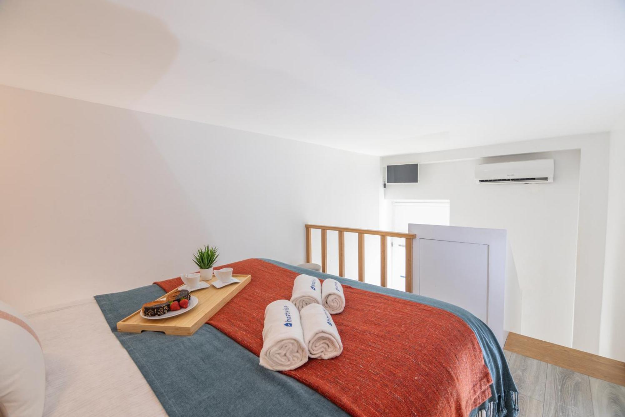 Apartament Deluxe Spacious Flats w Mezzanine by Host Wise Porto Pokój zdjęcie