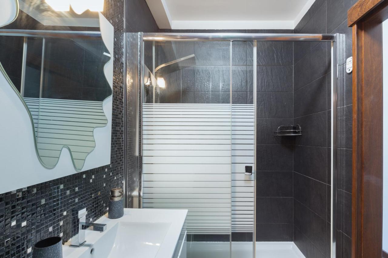 Apartament Deluxe Spacious Flats w Mezzanine by Host Wise Porto Zewnętrze zdjęcie